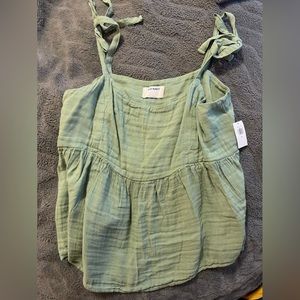 New with tags! Babydoll tank with ties